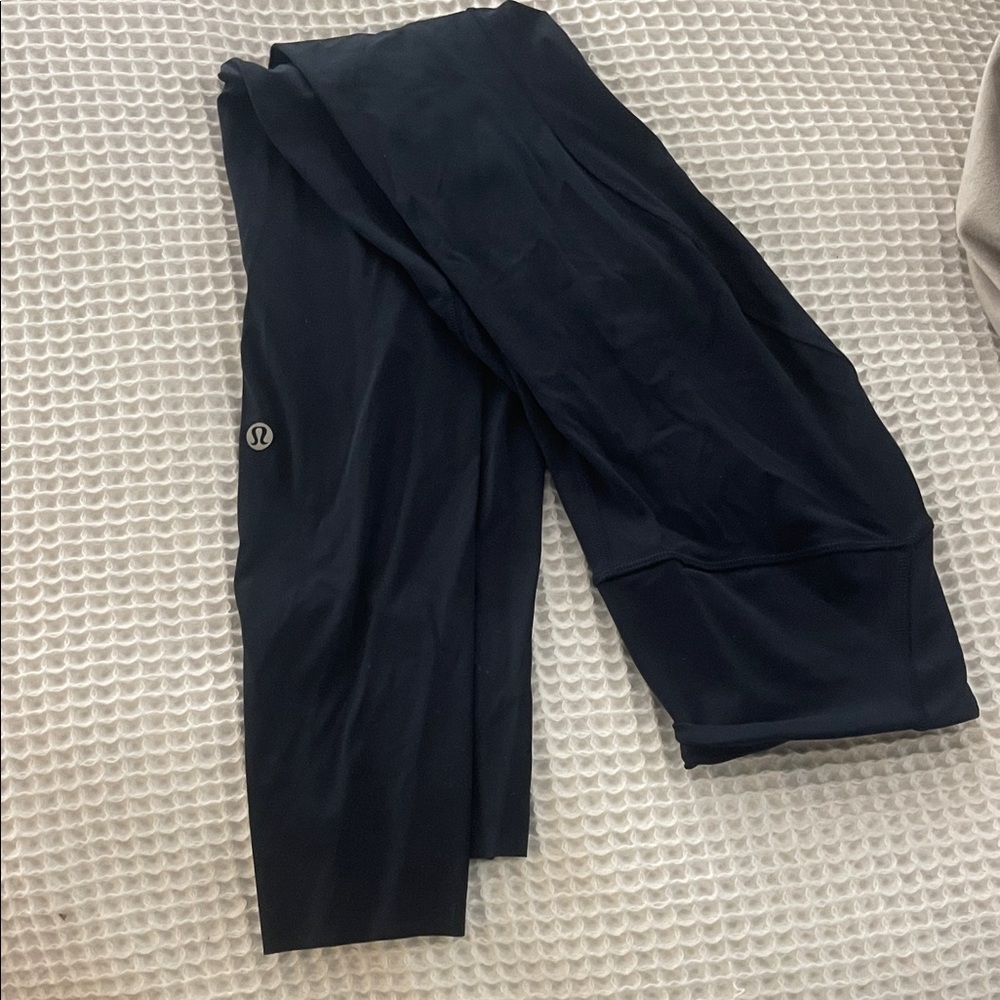 navy lulu leggings